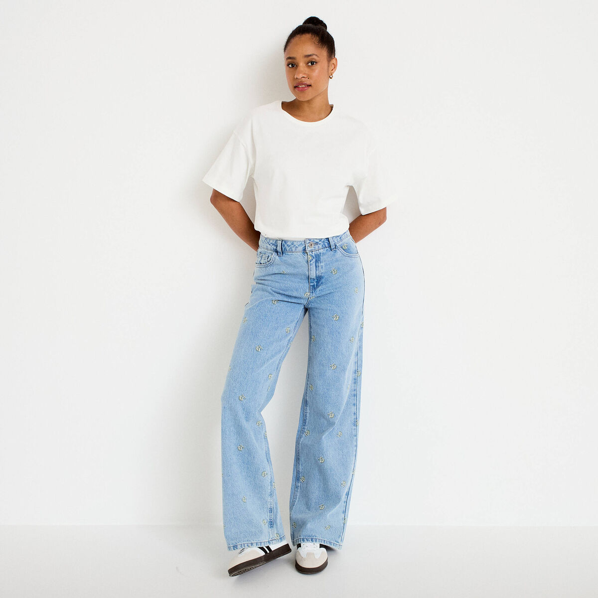 Jean wide leg broderie taille haute bleu femme