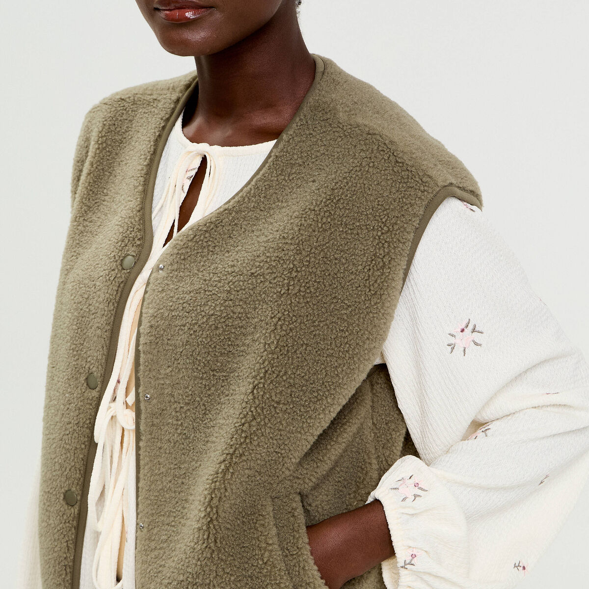 Gilet sans manches effet polaire vert kaki femme