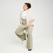 Pantalon large ceintur&eacute; contenant du lin vert kaki femme