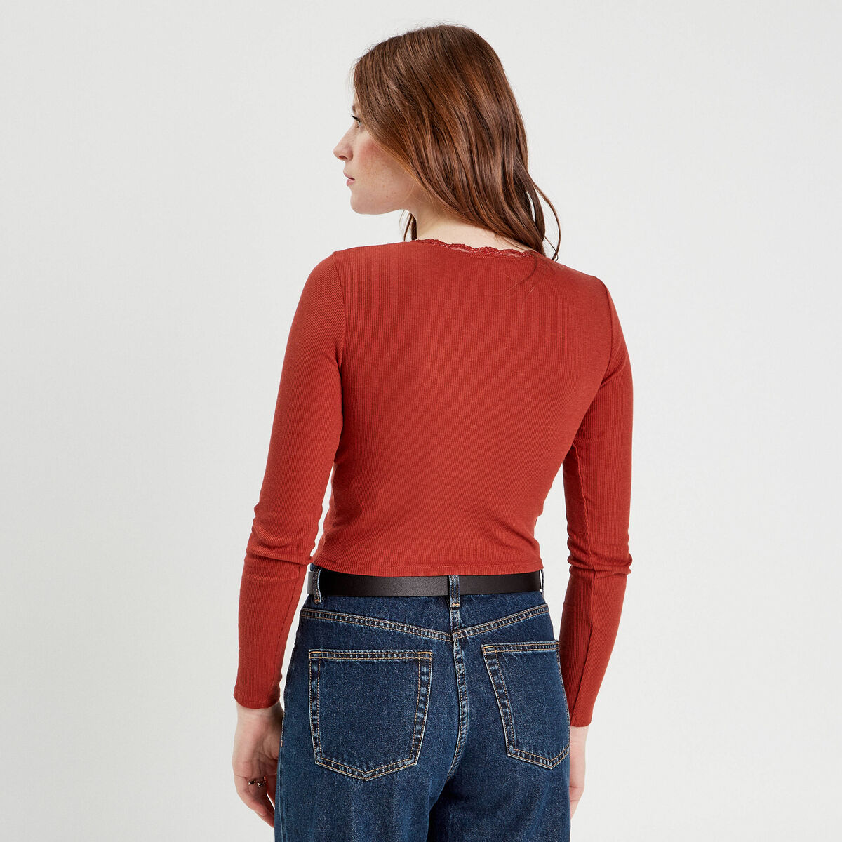 T-shirt cropped c&ocirc;tel&eacute; marron femme