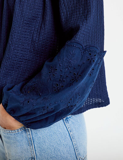 Blouse manches longues broderie bleu fonc&eacute; femme