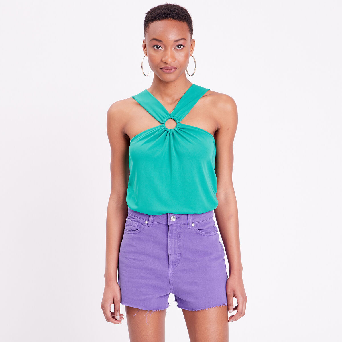 D&eacute;bardeur col avec anneau vert femme