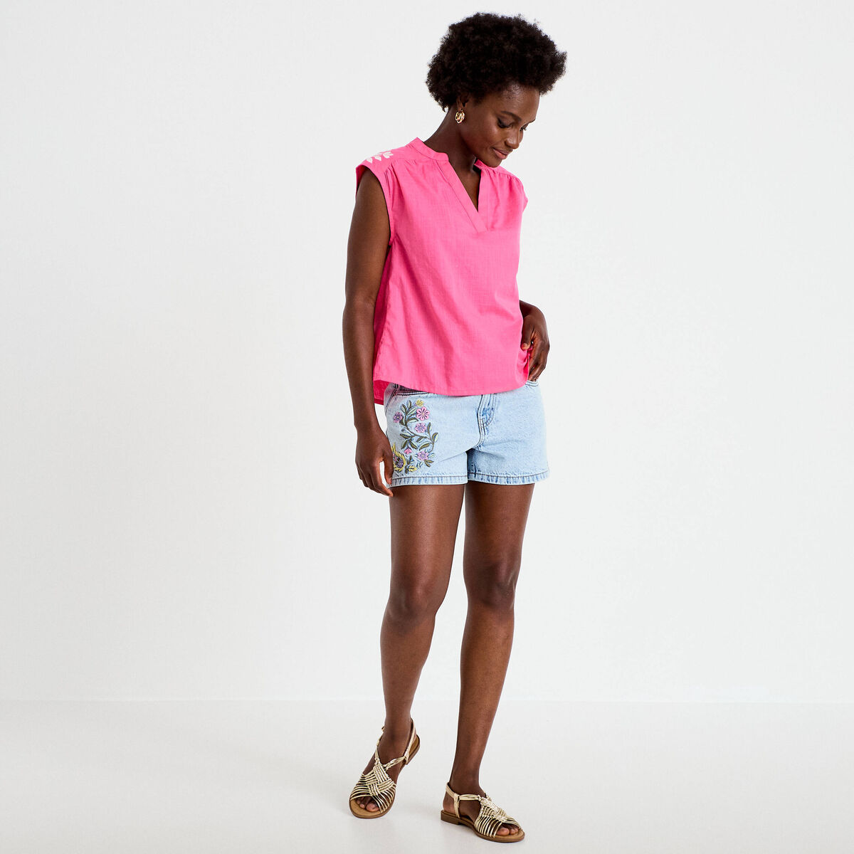 Short en jean avec broderie denim bleach femme