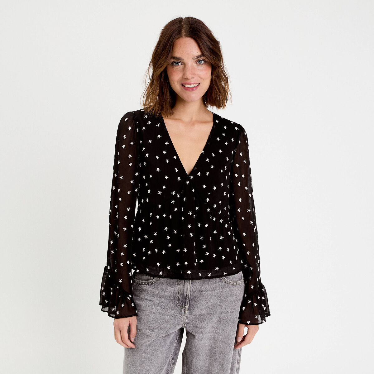 Blouse brod&eacute;e volant&eacute;e noir femme