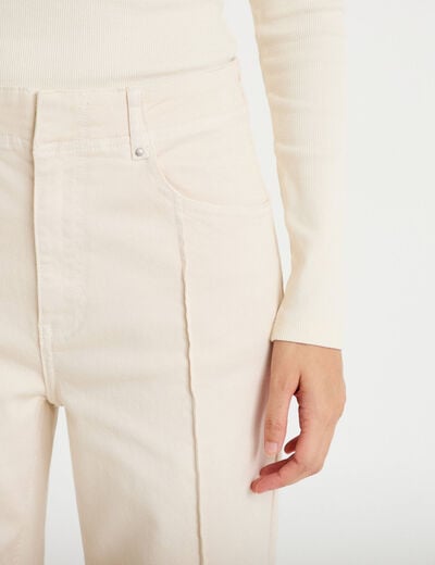 Pantalon bootcut taille basse en jean ecru femme