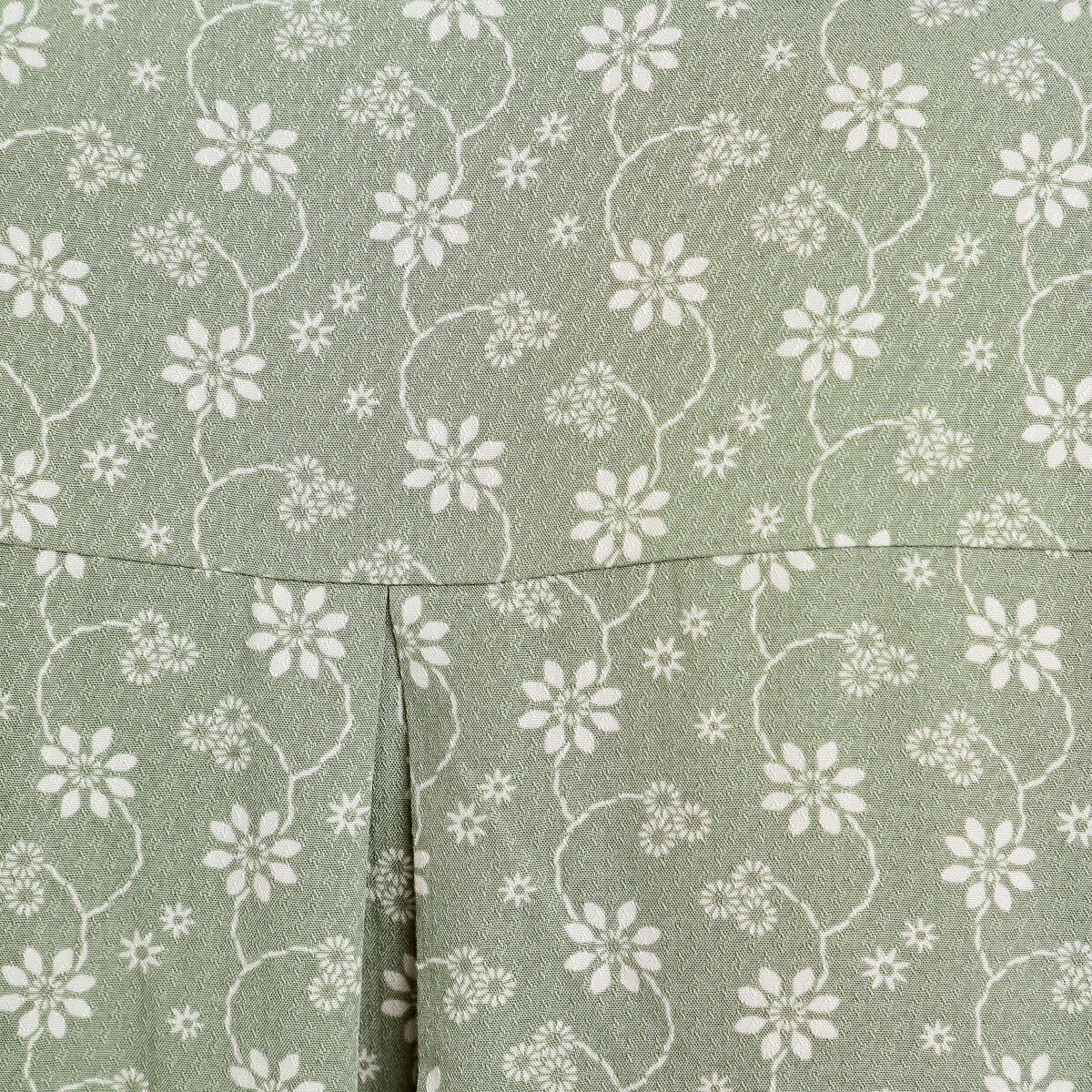 Vareuse droite courte col classique vert femme