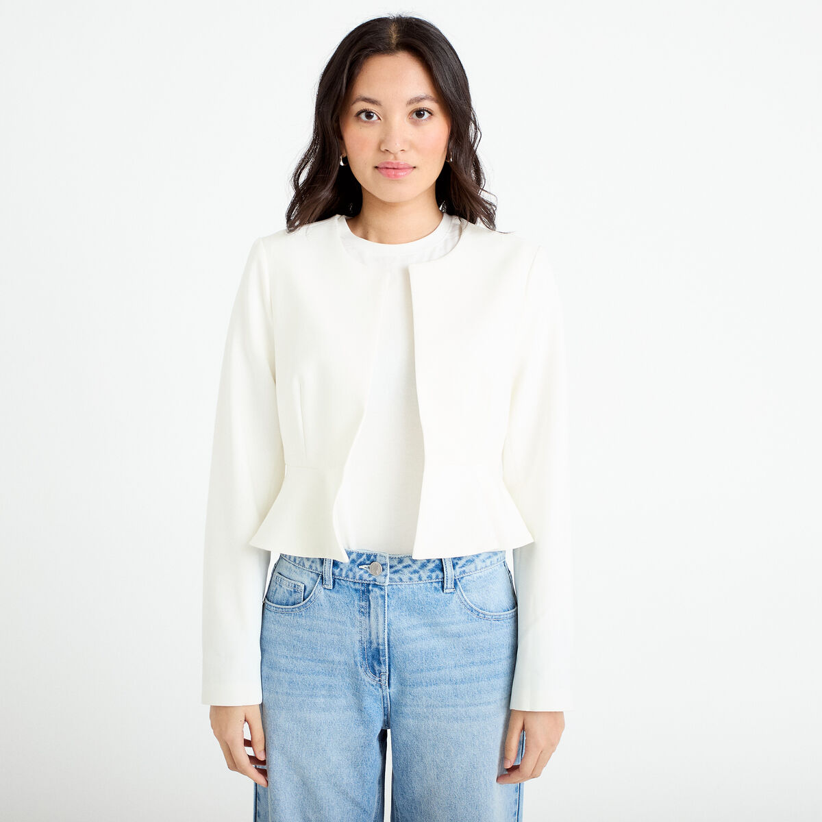 Veste p&eacute;plum Bridgerton ecru femme