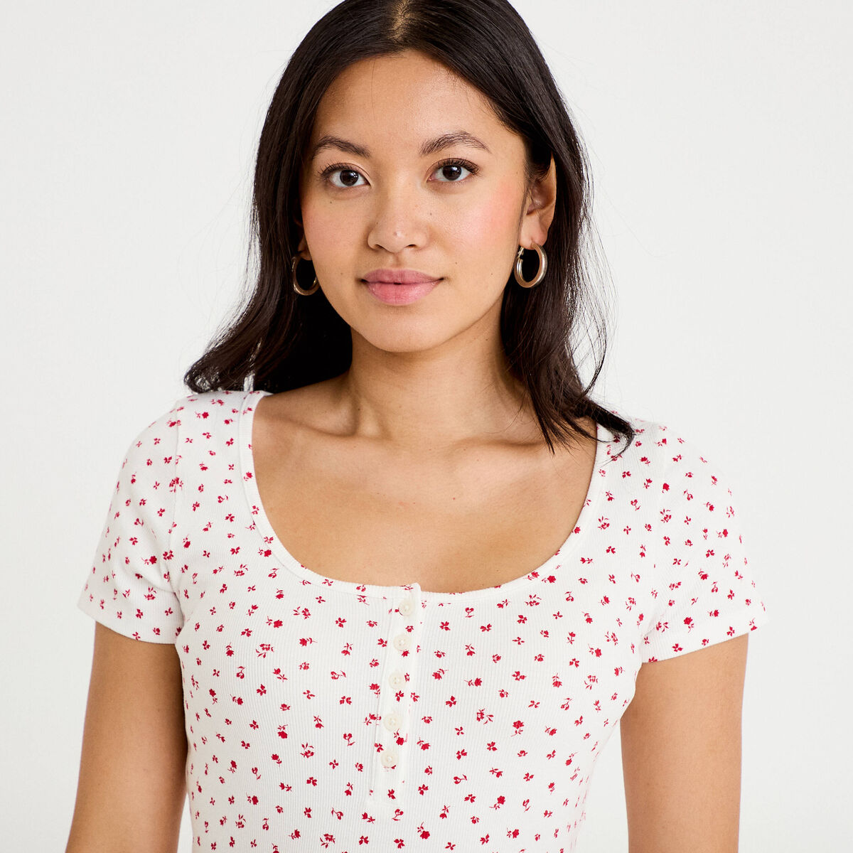 T-shirt c&ocirc;tel&eacute; blanc femme