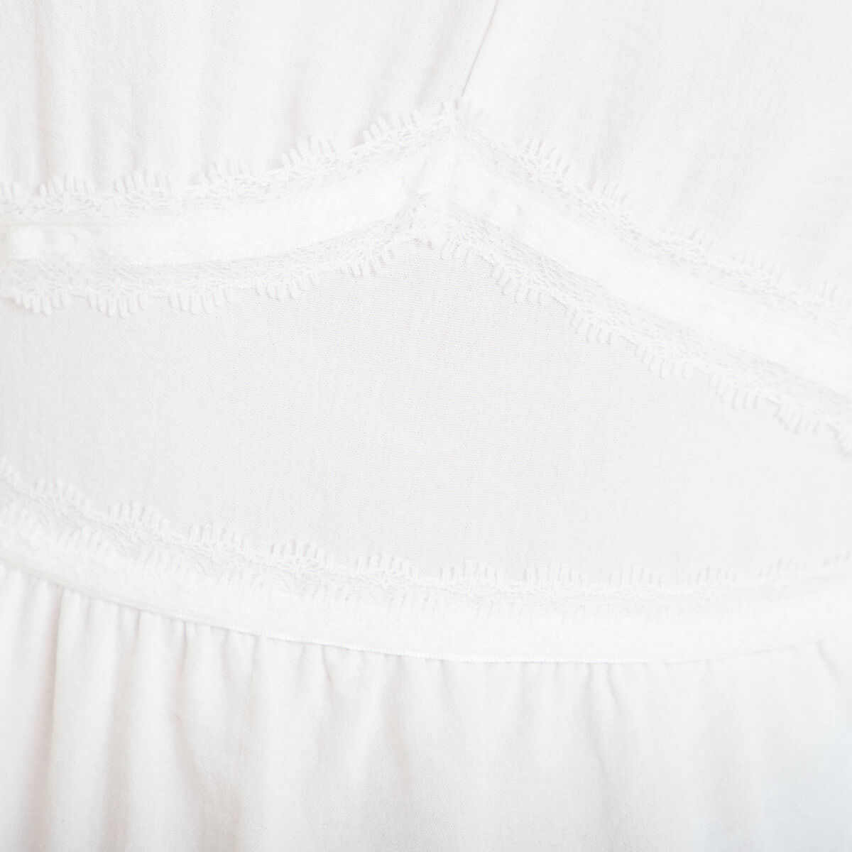 Blouse droite col v manches courtes ecru femme