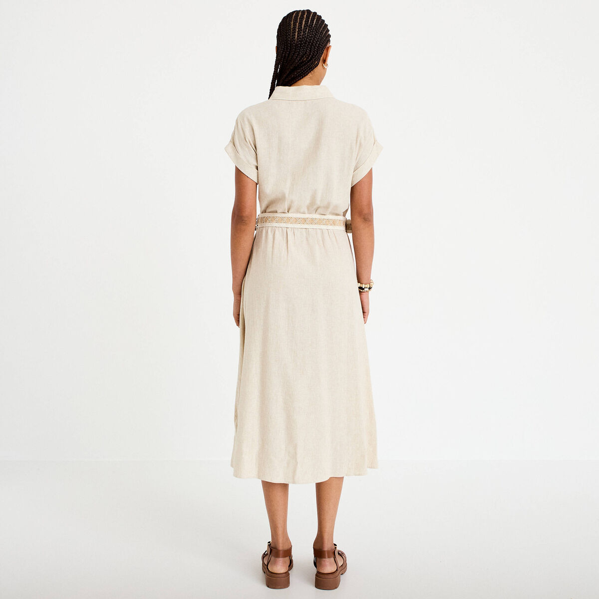 Robe &eacute;vas&eacute;e 3/4 col chemise ceinture beige femme
