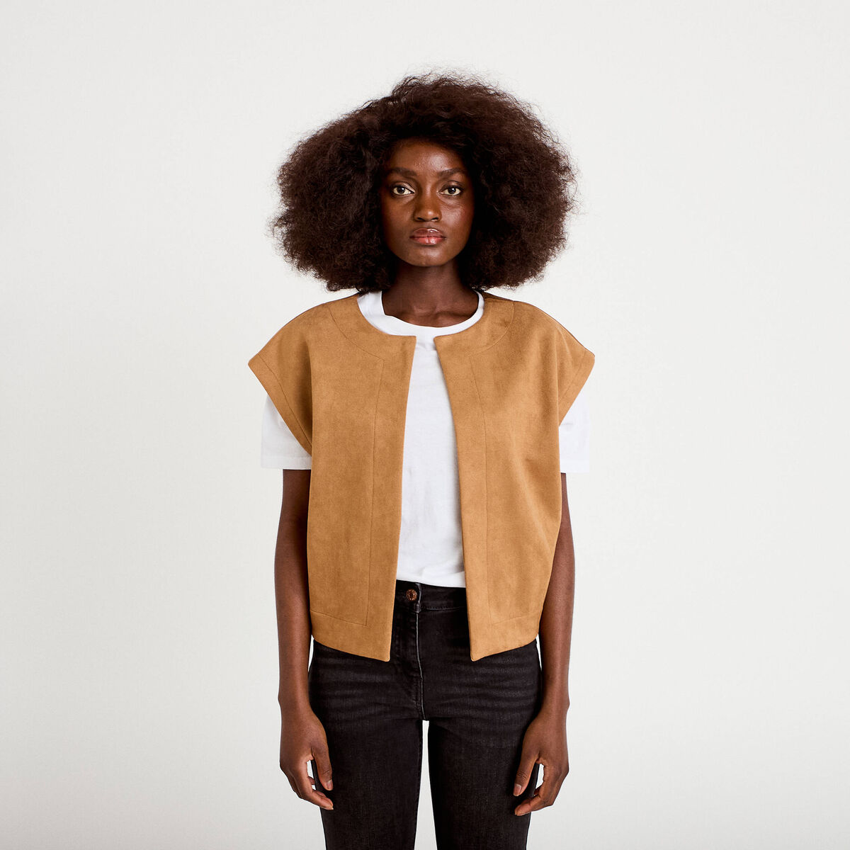 Veste sans manches col rond marron fonc&eacute; femme