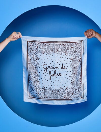 Foulard satin&eacute; soyeux bleu ciel femme