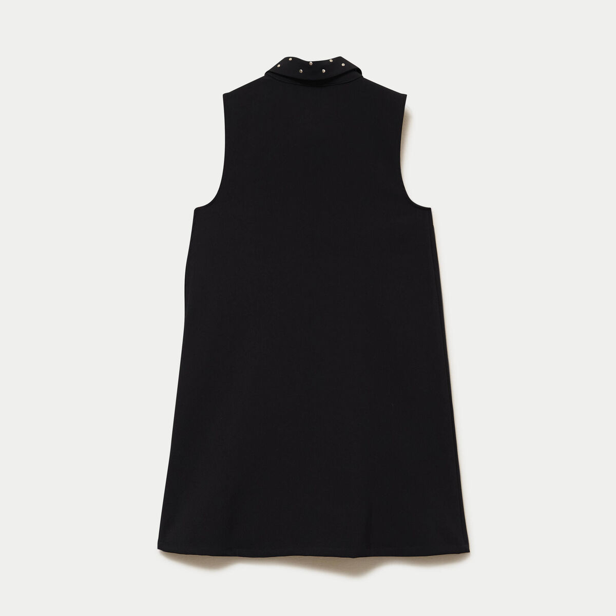 Robe droite courte col chemise clout&eacute;e noir femme