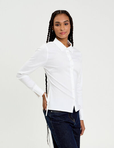 Chemise cintr&eacute;e courte col classique ecru femme