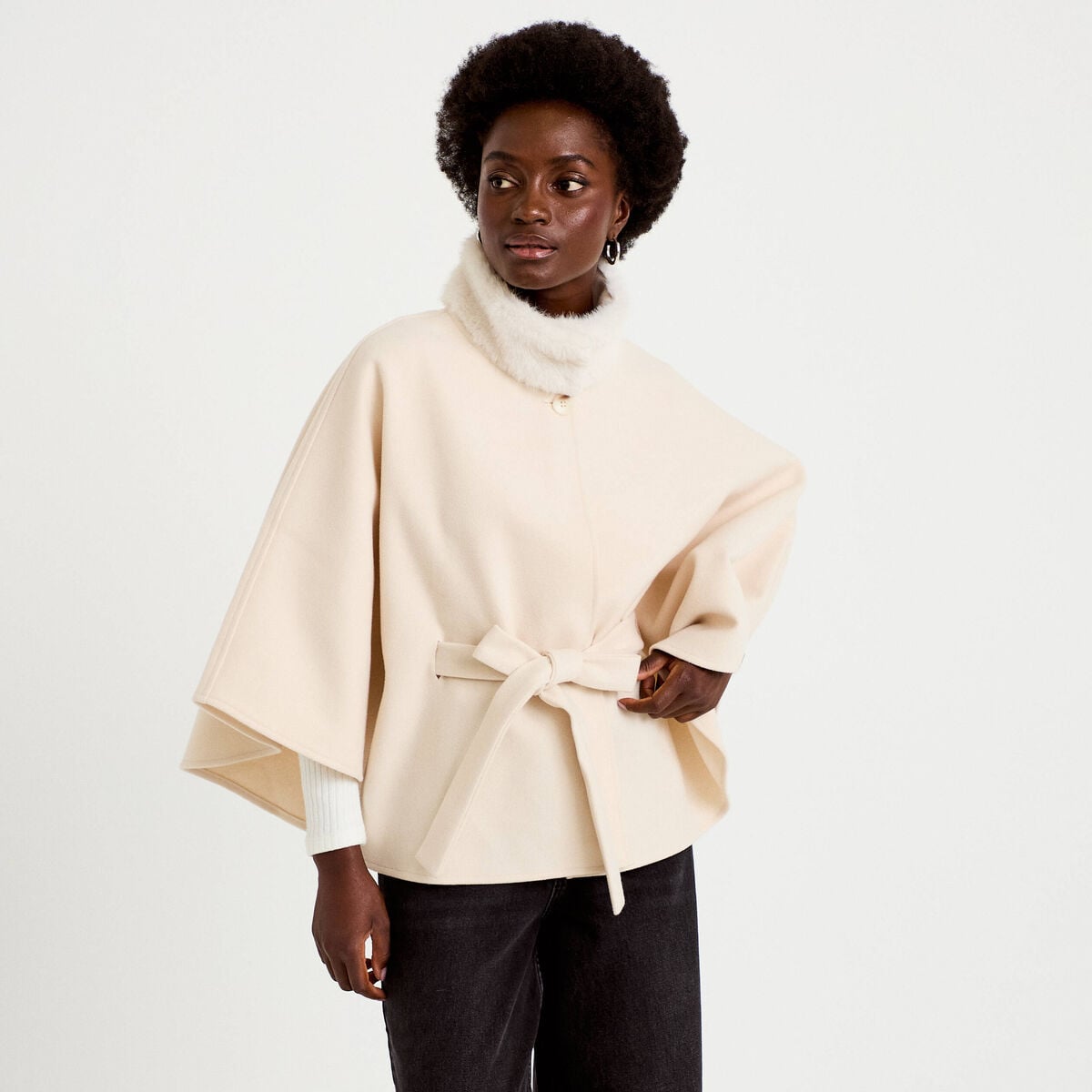 Poncho en fausse fourrure ivoire femme