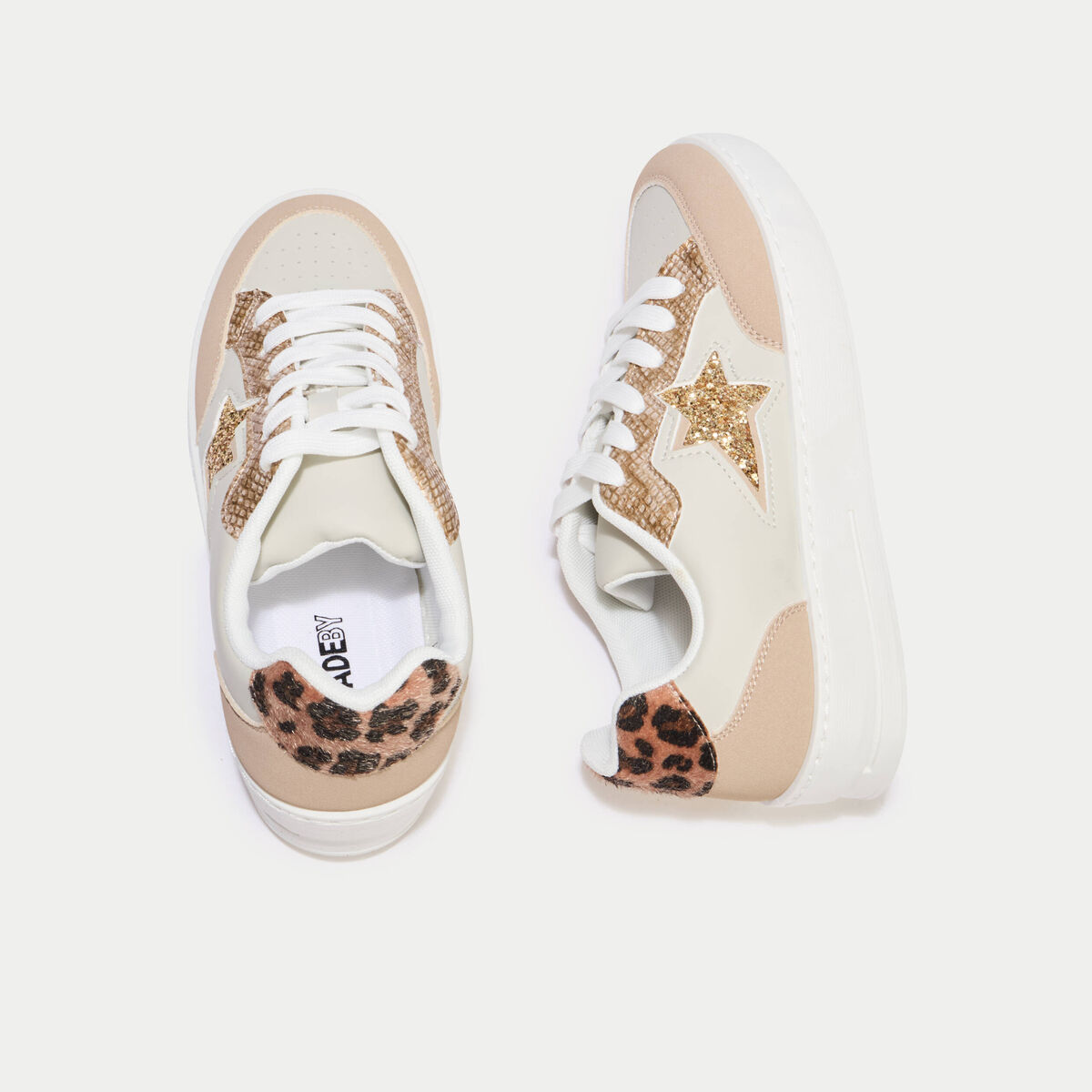 Basket couleur or femme