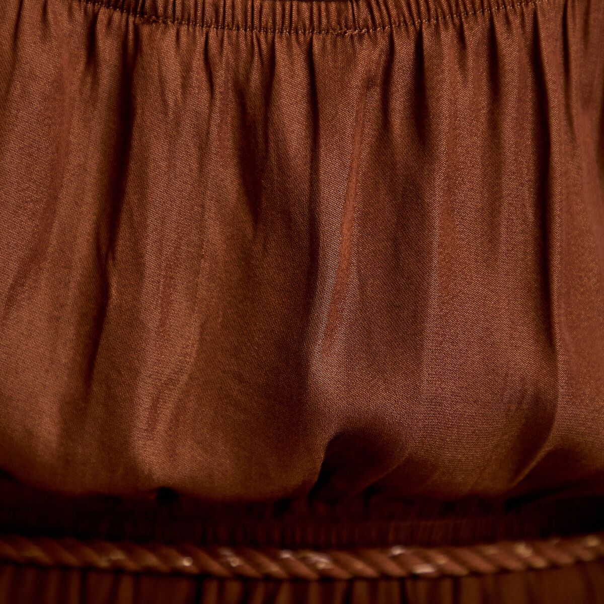 Robe longue &eacute;vas&eacute;e col v bretelles marron femme