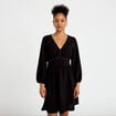 Robe &eacute;vas&eacute;e col v manches longues noir femme