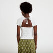 T-shirt ajust&eacute; &agrave; relief manches courtes ecru femme