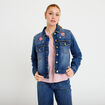 Veste en jean broderie d&eacute;tails clout&eacute;s denim double stone femme