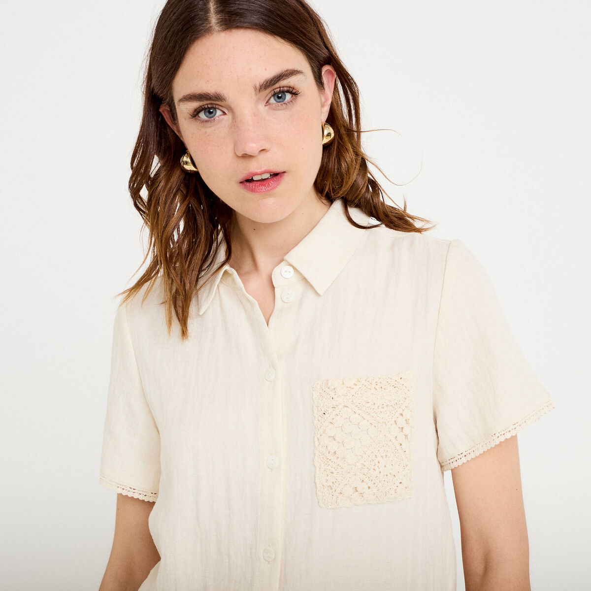 Chemise col classique manches courtes ecru femme