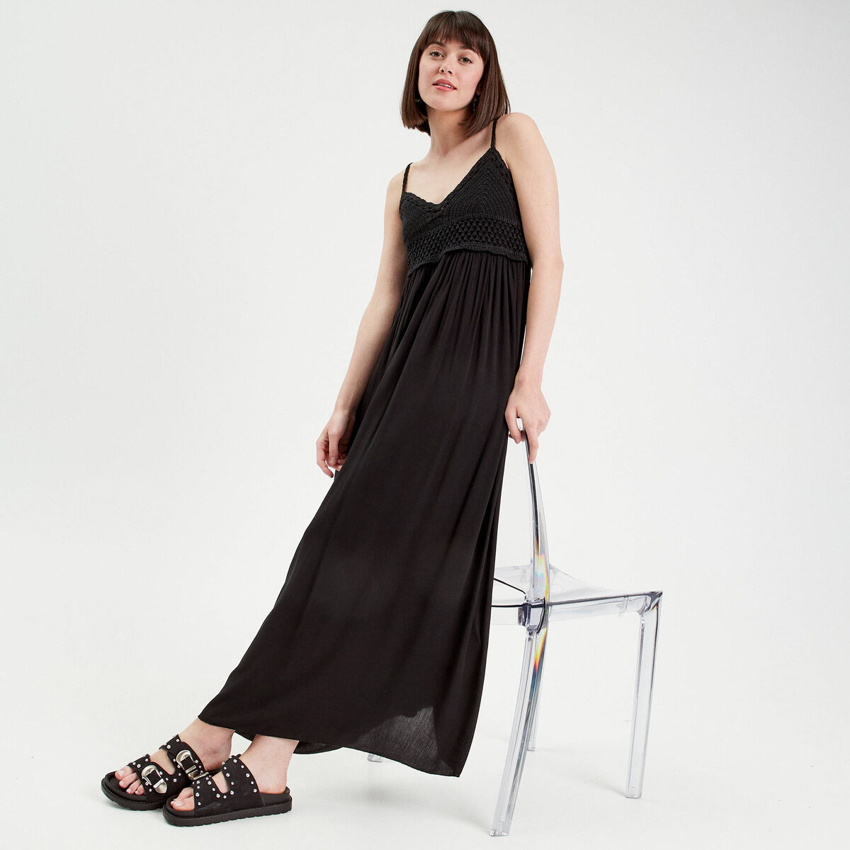 Robe longue &eacute;vas&eacute;e noir femme