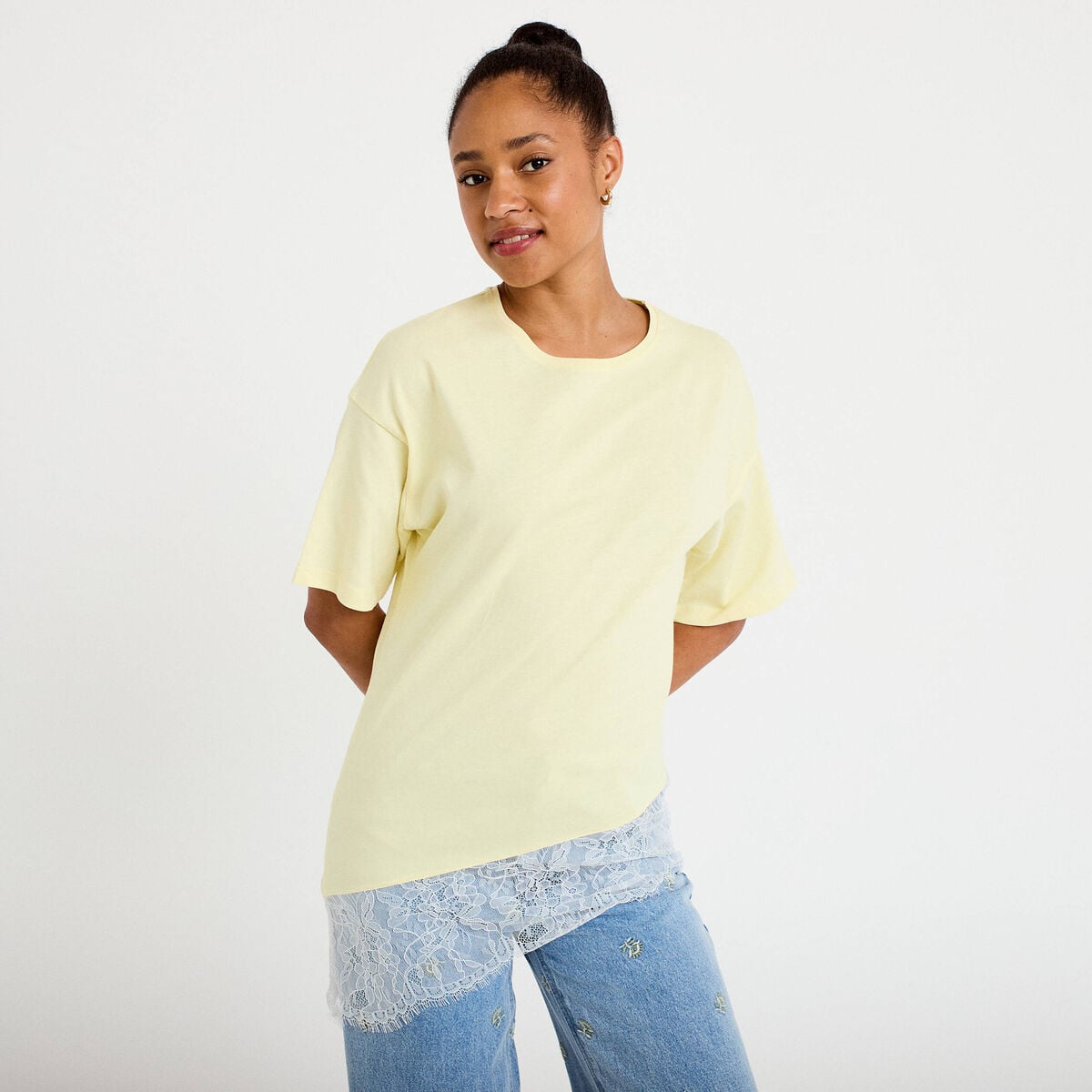 T-shirt oversize longue dentelle jaune clair femme