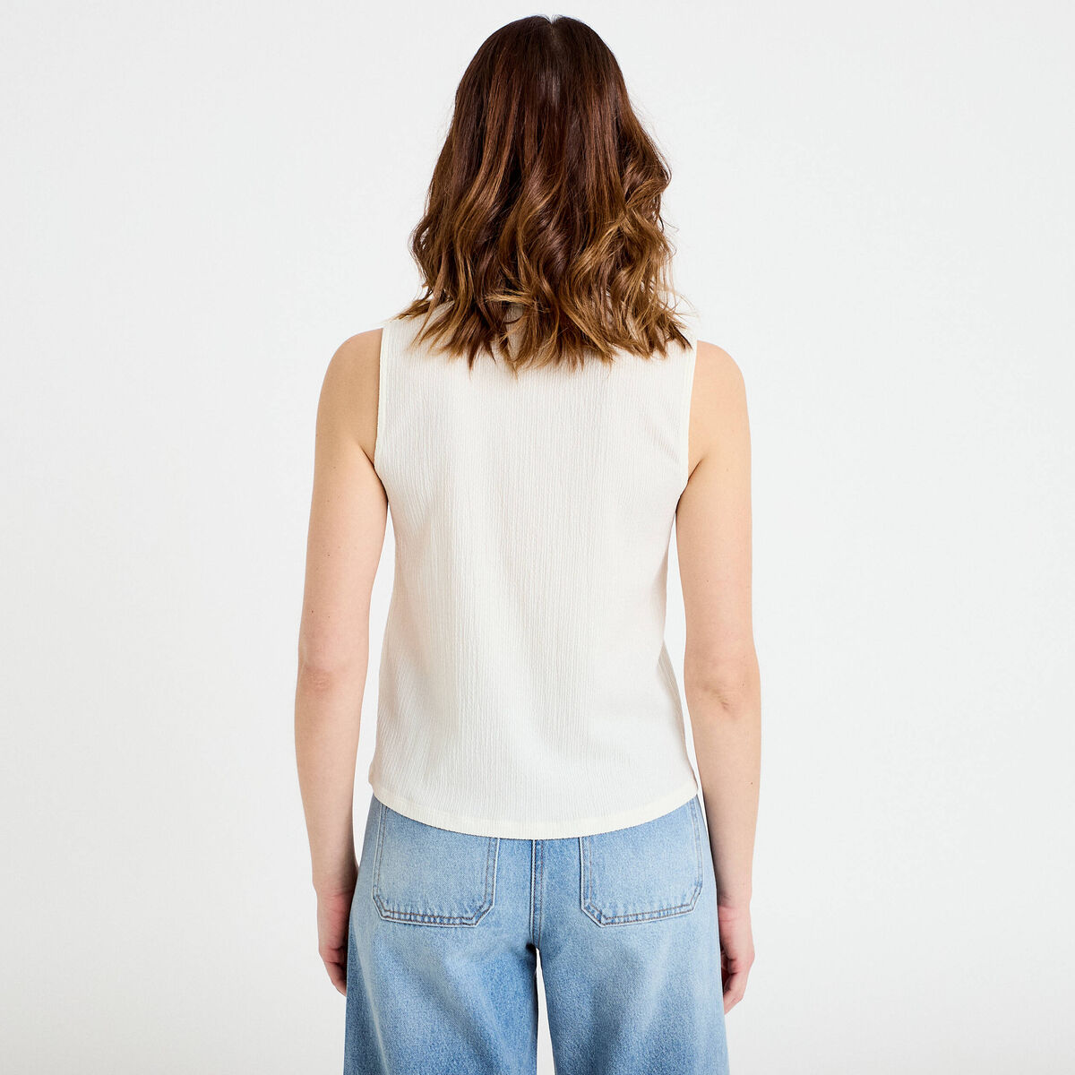 Top sans manches col v ecru femme