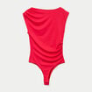Body ajust&eacute; d&eacute;collet&eacute; sans manches rouge femme