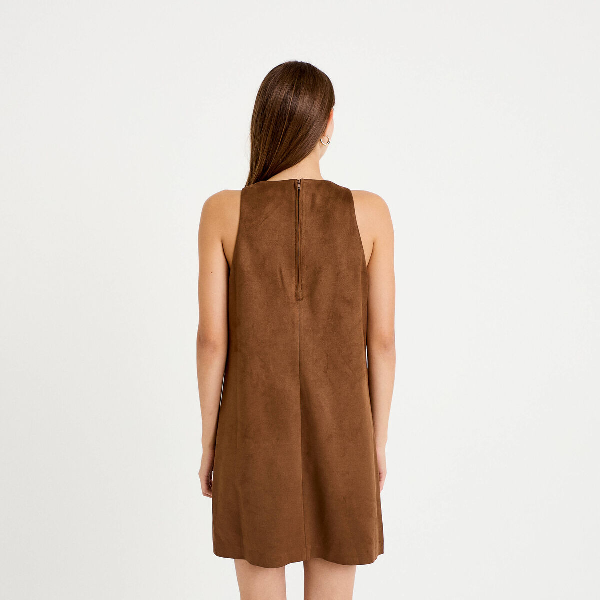 Robe courte &eacute;vas&eacute;e sans manches marron femme