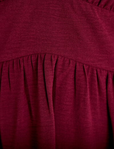 Robe courte &eacute;vas&eacute;e col v manches 3/4 bordeaux femme