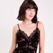 Robe &eacute;vas&eacute;e col v noir femme