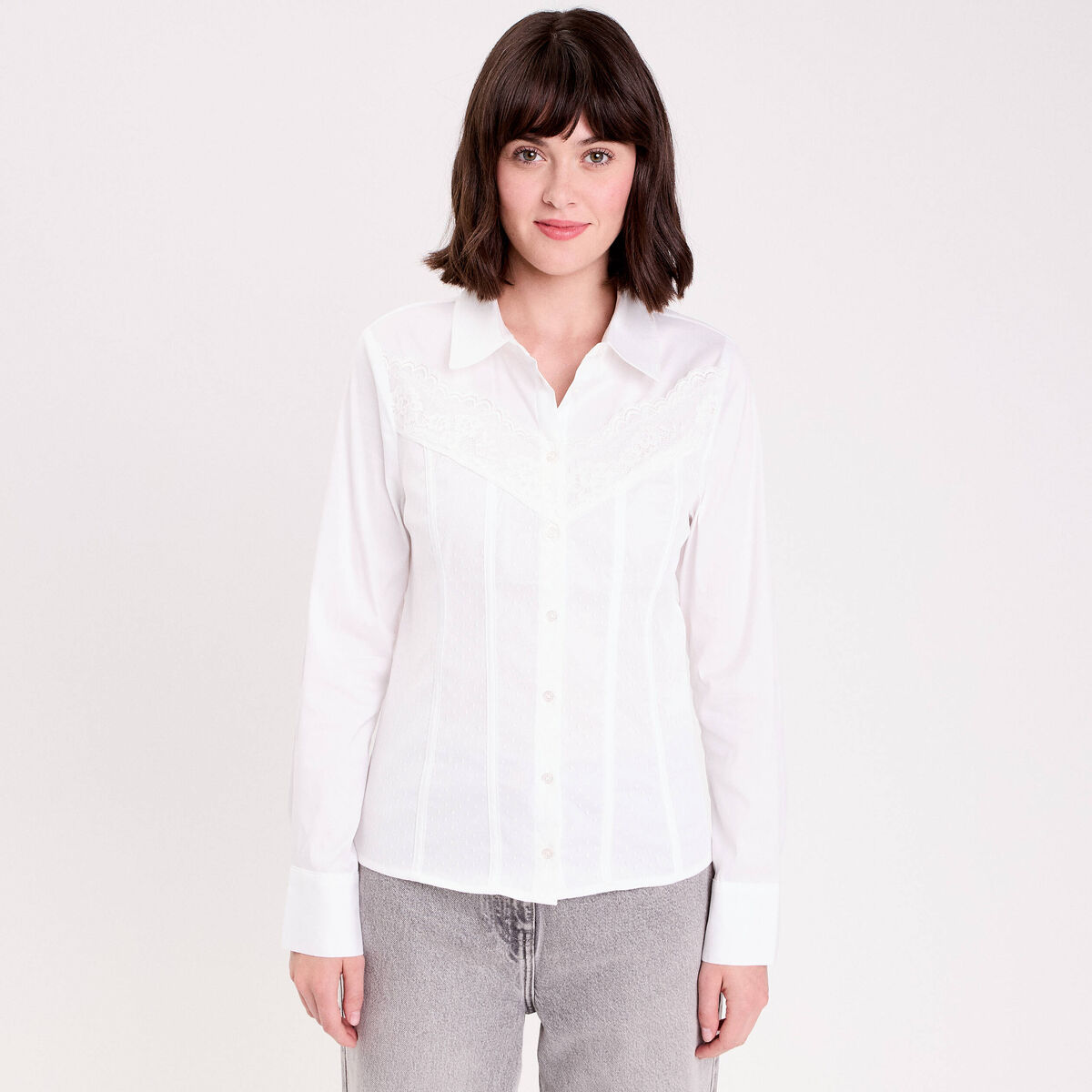 Chemise cintr&eacute;e mi-longue blanc femme