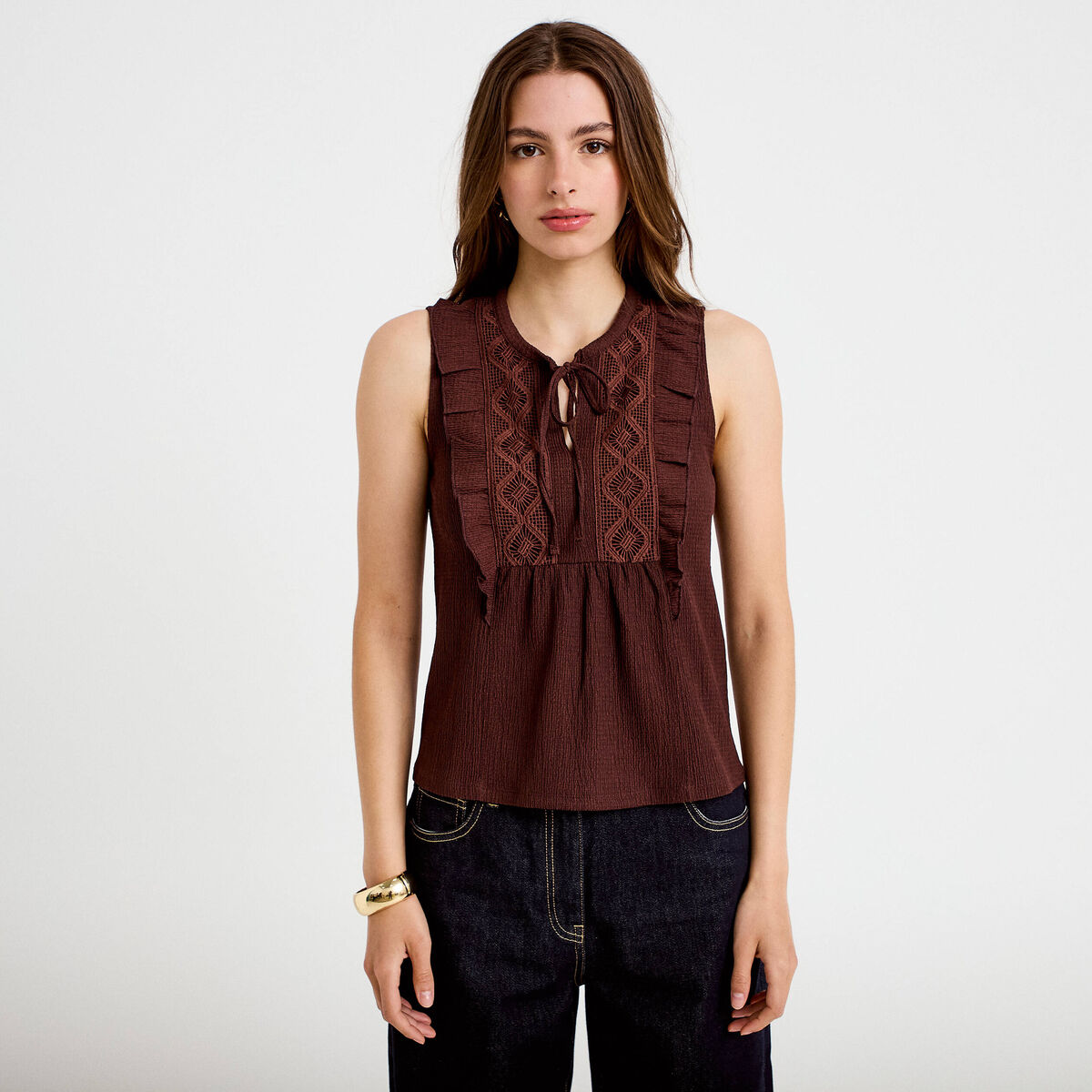 Top sans manches col v marron femme