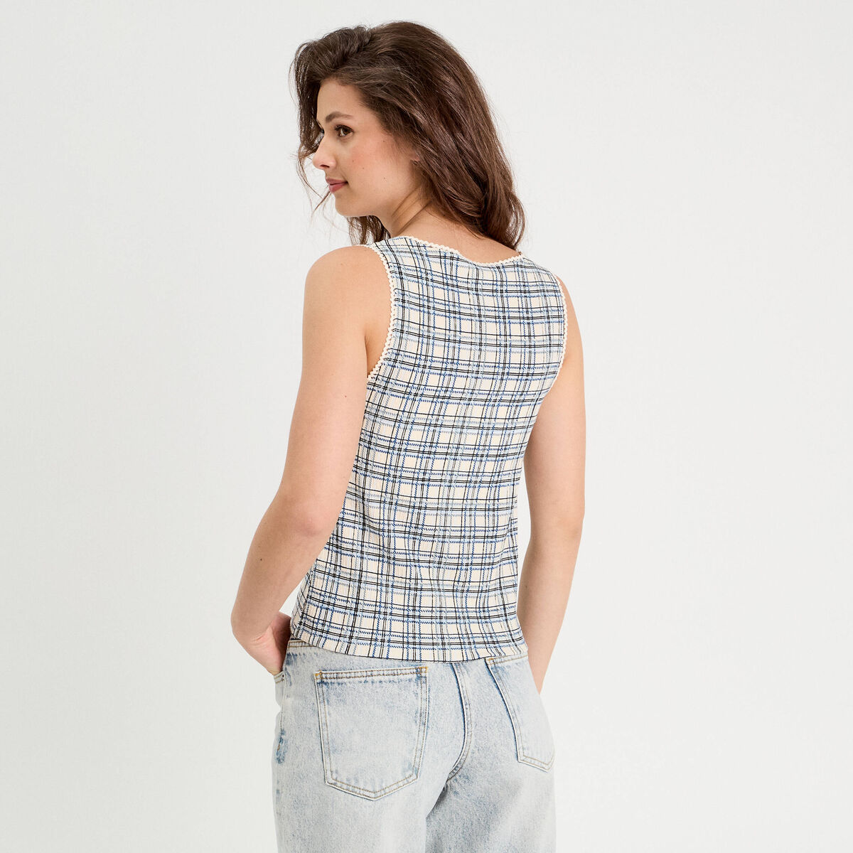 D&eacute;bardeur avec noeuds blanc femme