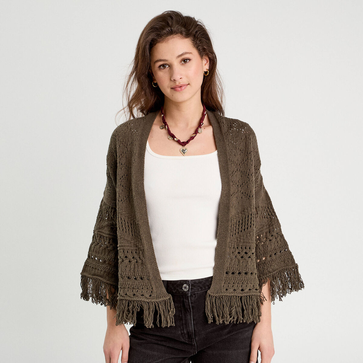 Gilet ajour&eacute; avec franges vert kaki femme