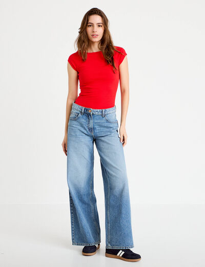 T-shirt cintr&eacute; col bateau rouge femme