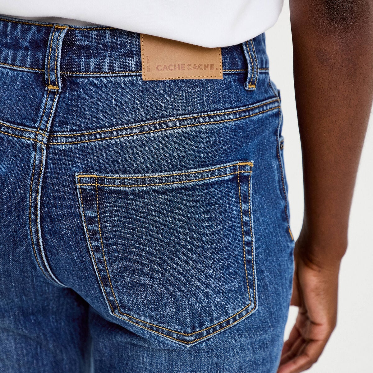 Jean taille standard denim stone femme