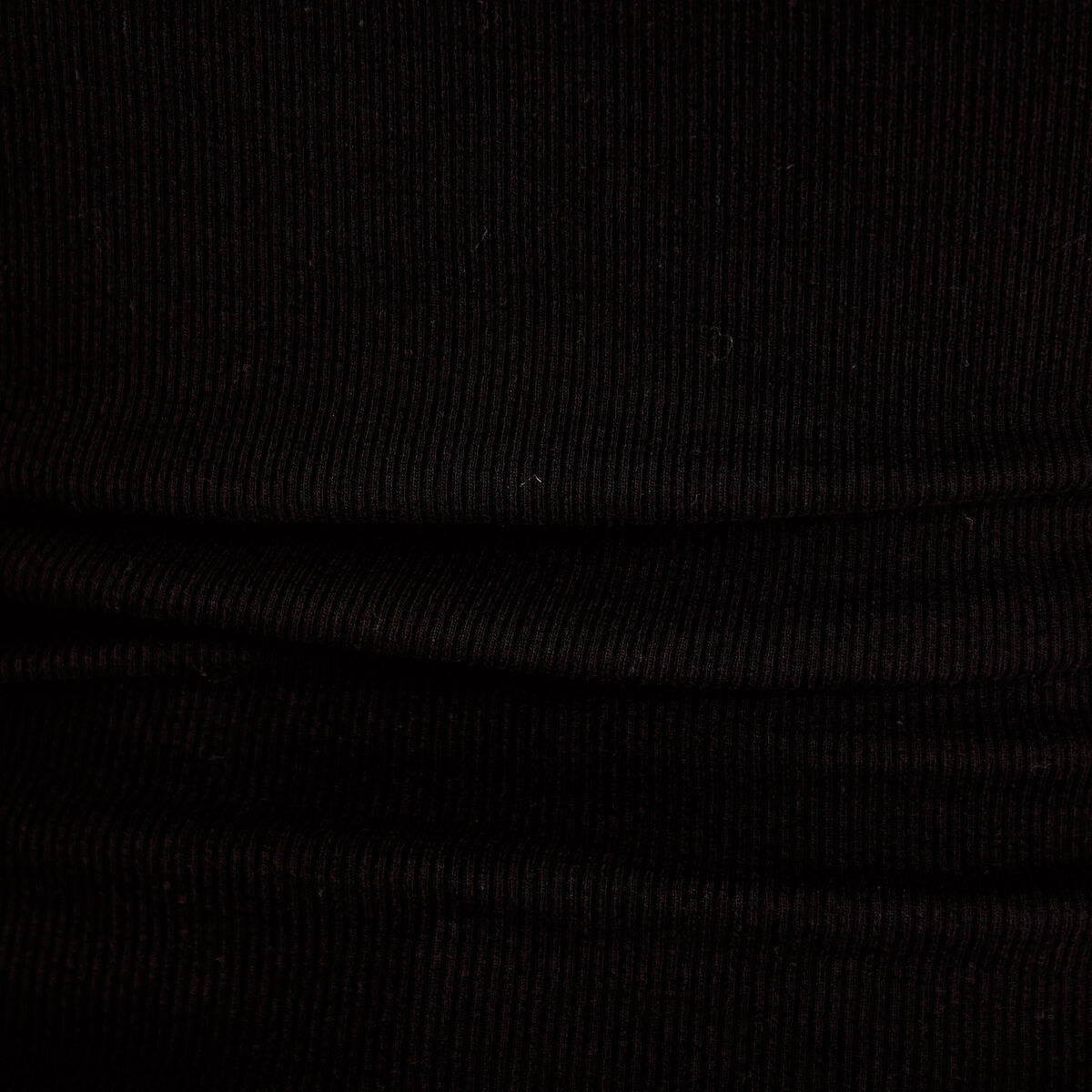 D&eacute;bardeur cintr&eacute; c&ocirc;tel&eacute; dentelle noir femme