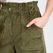 Short taille haute en velours vert kaki femme