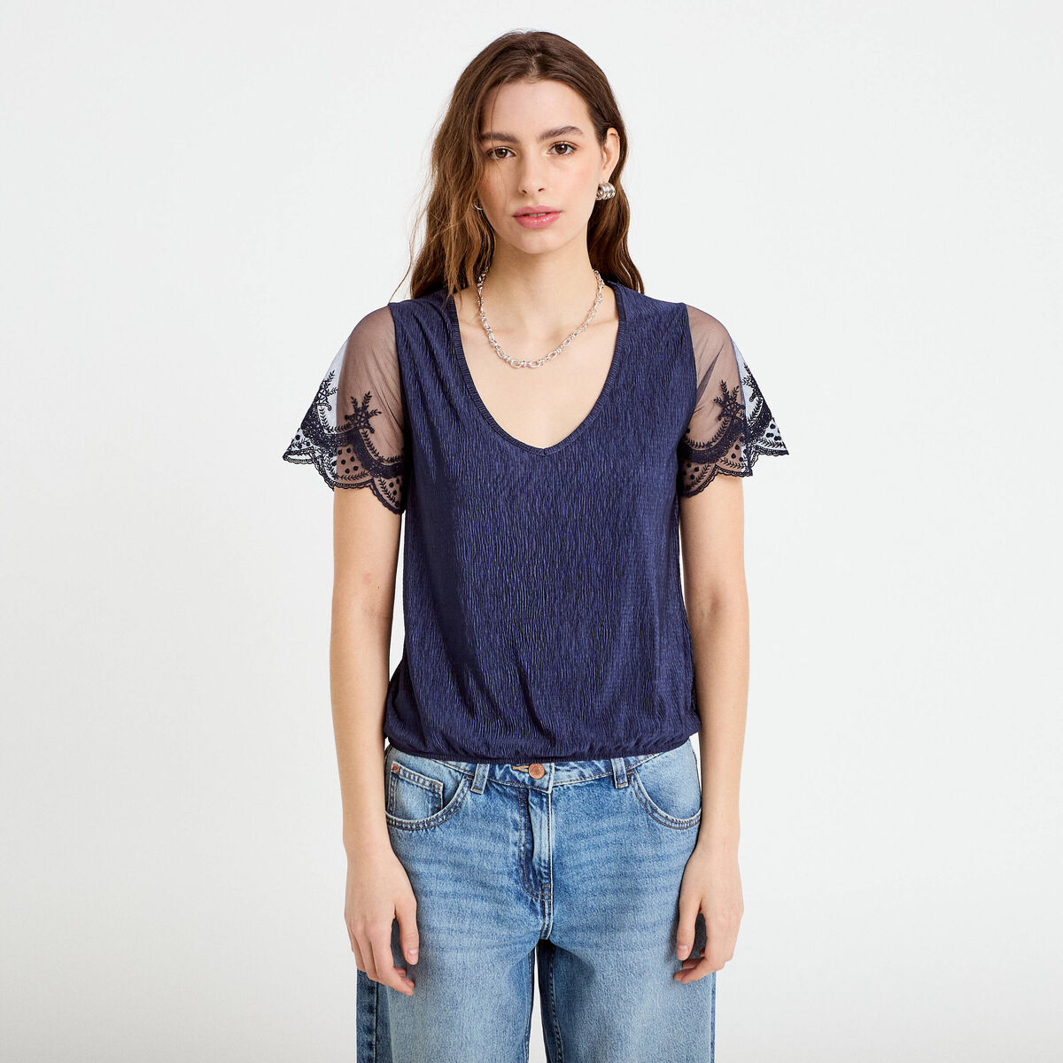 Blouse col v manches courtes dentelle bleu marine femme