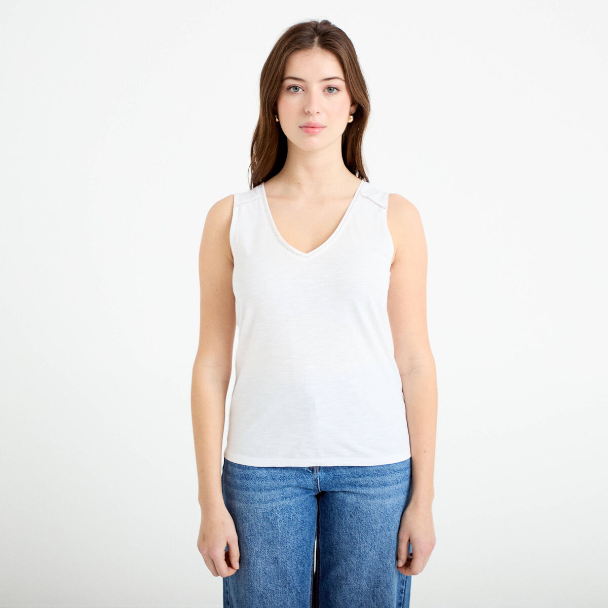 D&eacute;bardeur col v blanc femme