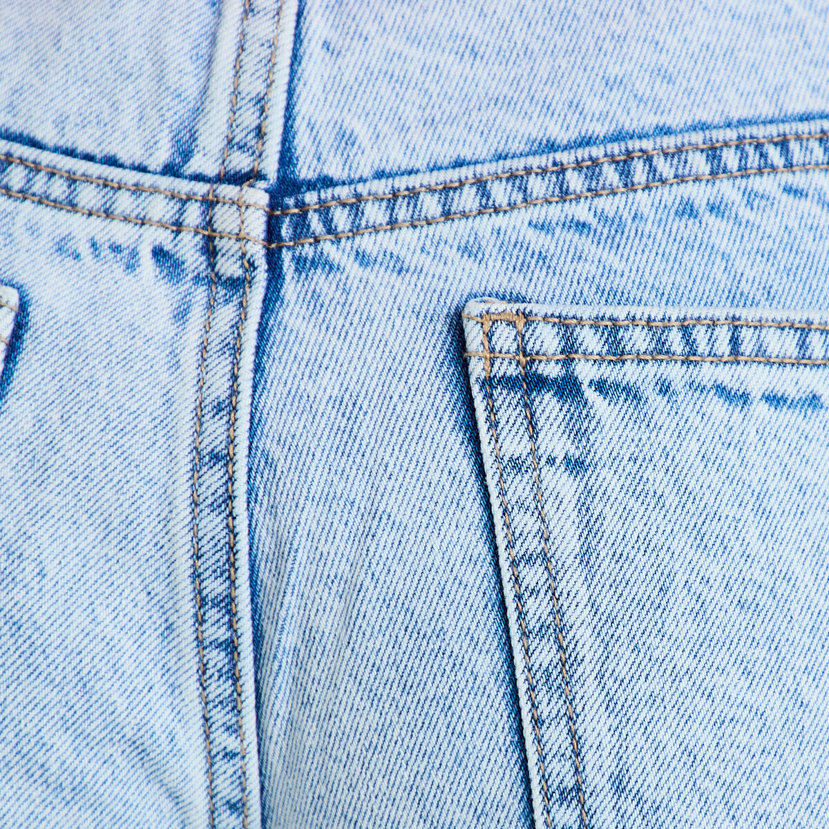 Short en jean avec broderie denim bleach femme