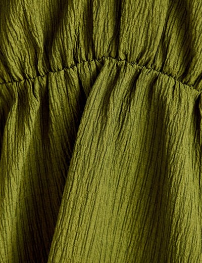 Blouse pliss&eacute;e col v manches courtes vert kaki femme