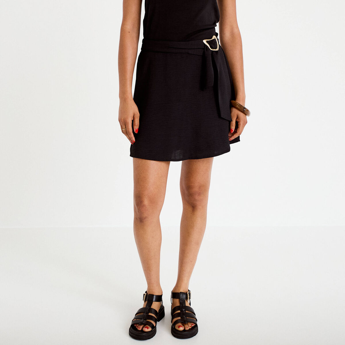 Jupe-short &eacute;vas&eacute;e courte noir femme