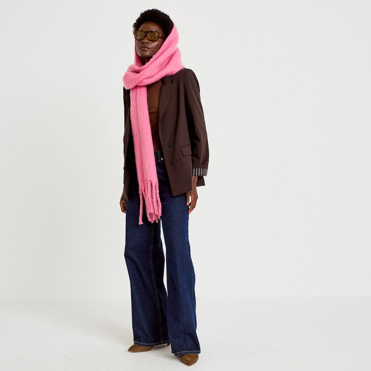 Blazer ajust&eacute; manches longues marron fonc&eacute; femme