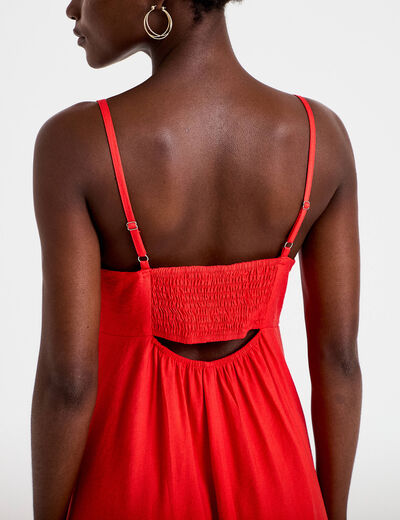 Robe longue &eacute;vas&eacute;e col v cr&ecirc;pe rouge femme
