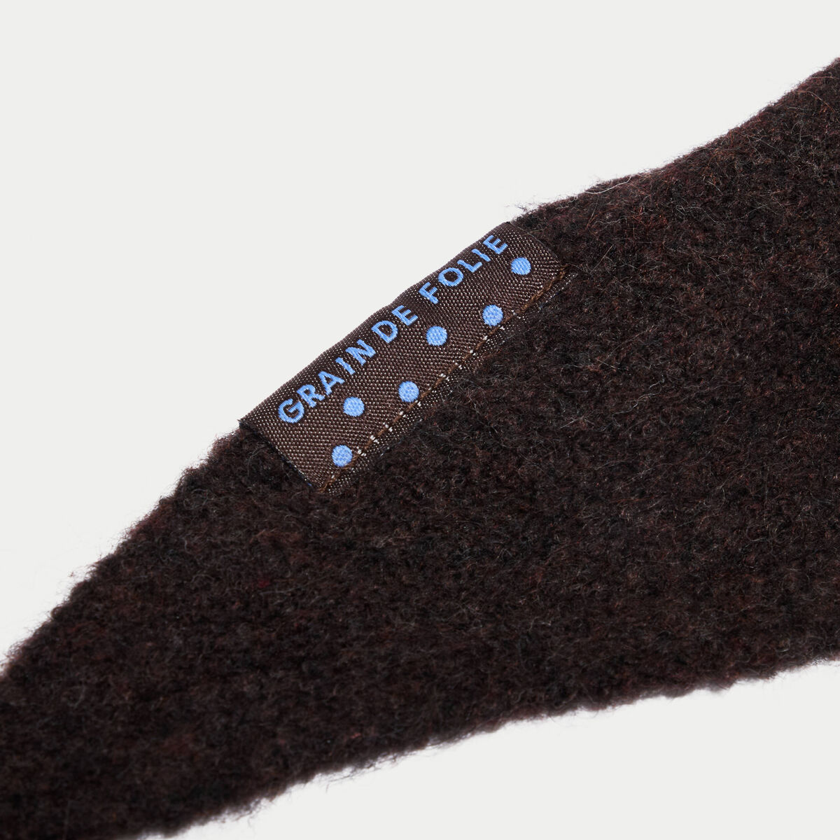 Foulard fluide marron fonc&eacute; femme