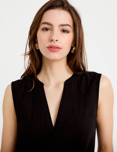Blouse sans manches col tunisien pliss&eacute; noir femme