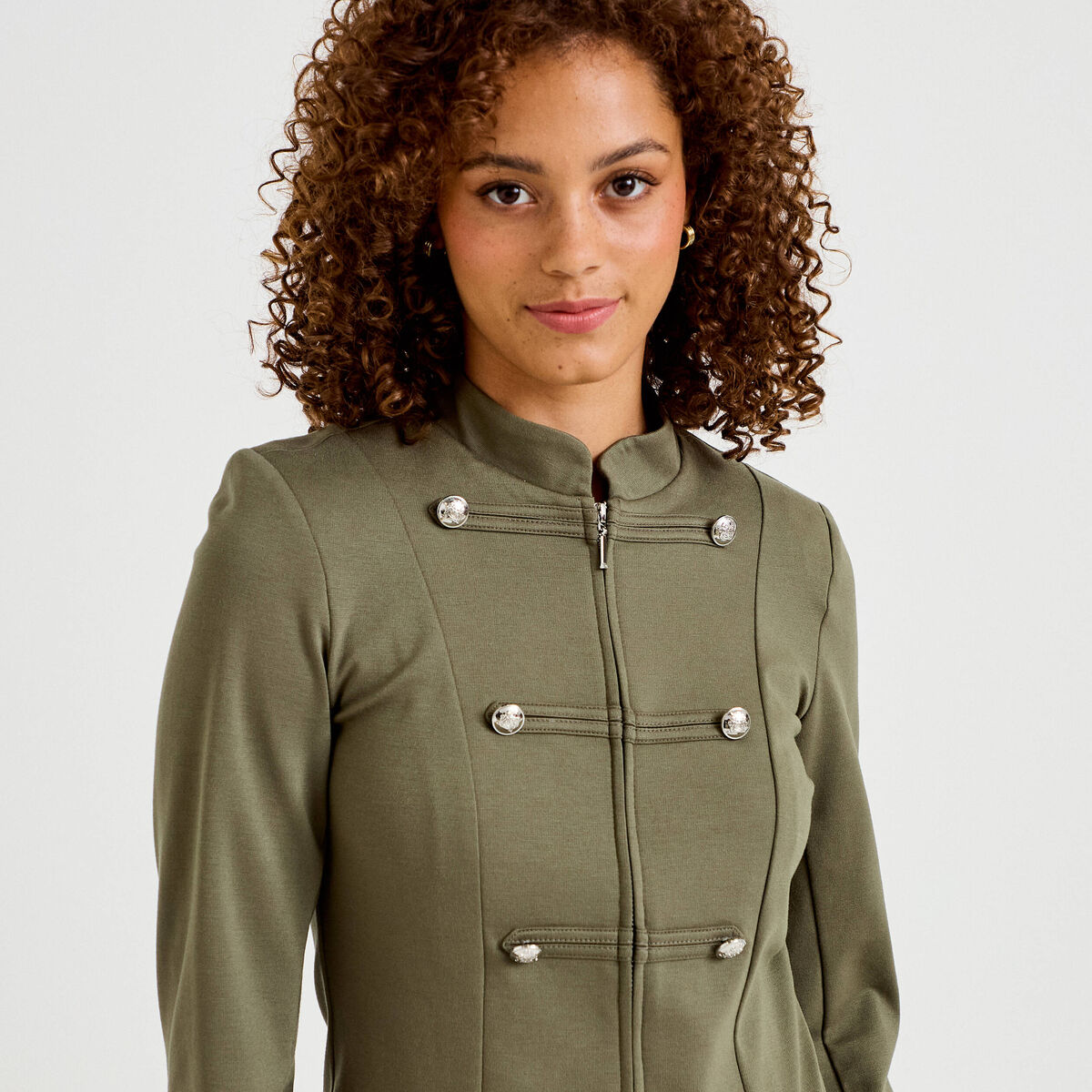 Veste ajust&eacute;e manches longues vert kaki femme